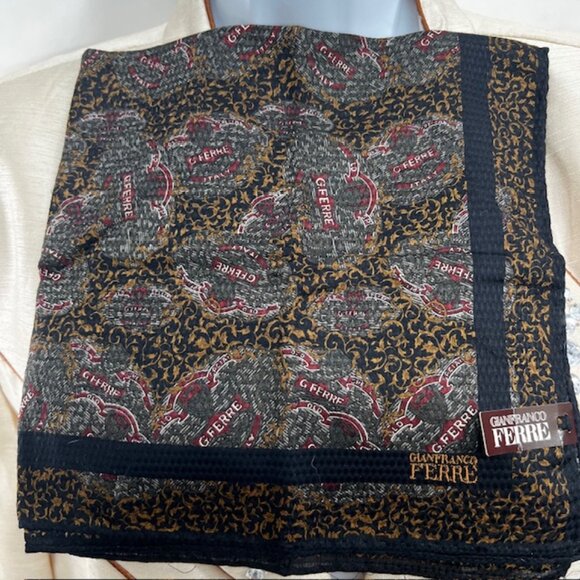 New  GIANFEANCO FERRE Mini Scarr/Handkerchief Coton/silk 20" Black Olive Logo(90 - Picture 1 of 6